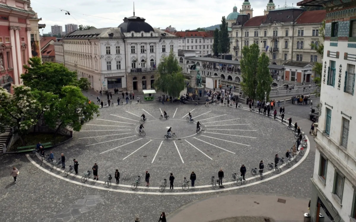 »Mesto kolesarjev« pozornost vzbudilo tudi v Afriki