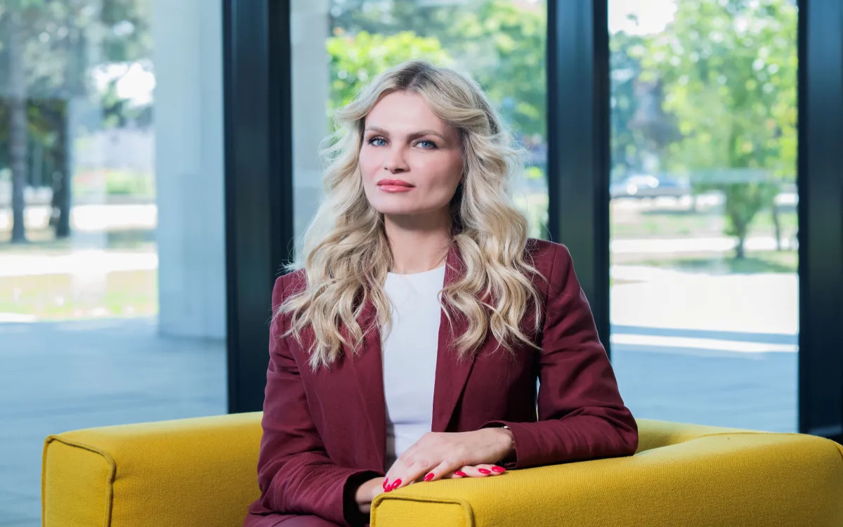 Marija Čortan se je vrnila na L'Oréal