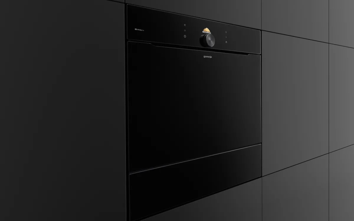 Nova vizualna identiteta ni zgolj estetska prenova, temveč strateško orodje, ki utrjuje vrednote znamke