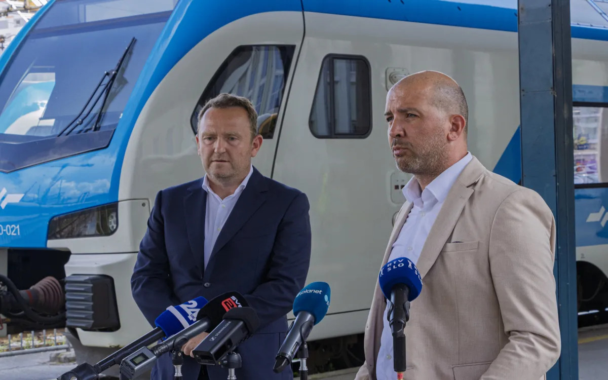 »Povezani bomo javni promet lahko še bolj prilagodili potrebam sodobnega potnika«