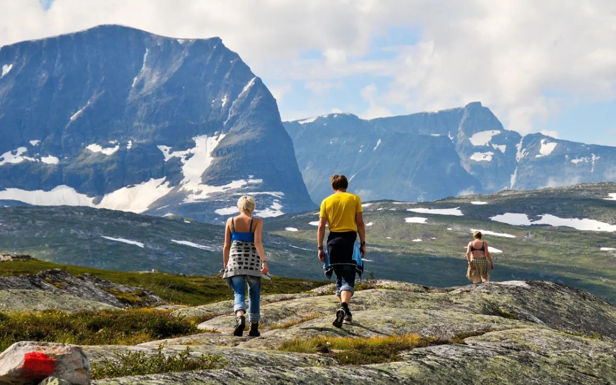 Kdo več igra igre? Ljubitelji plaž ali gora?