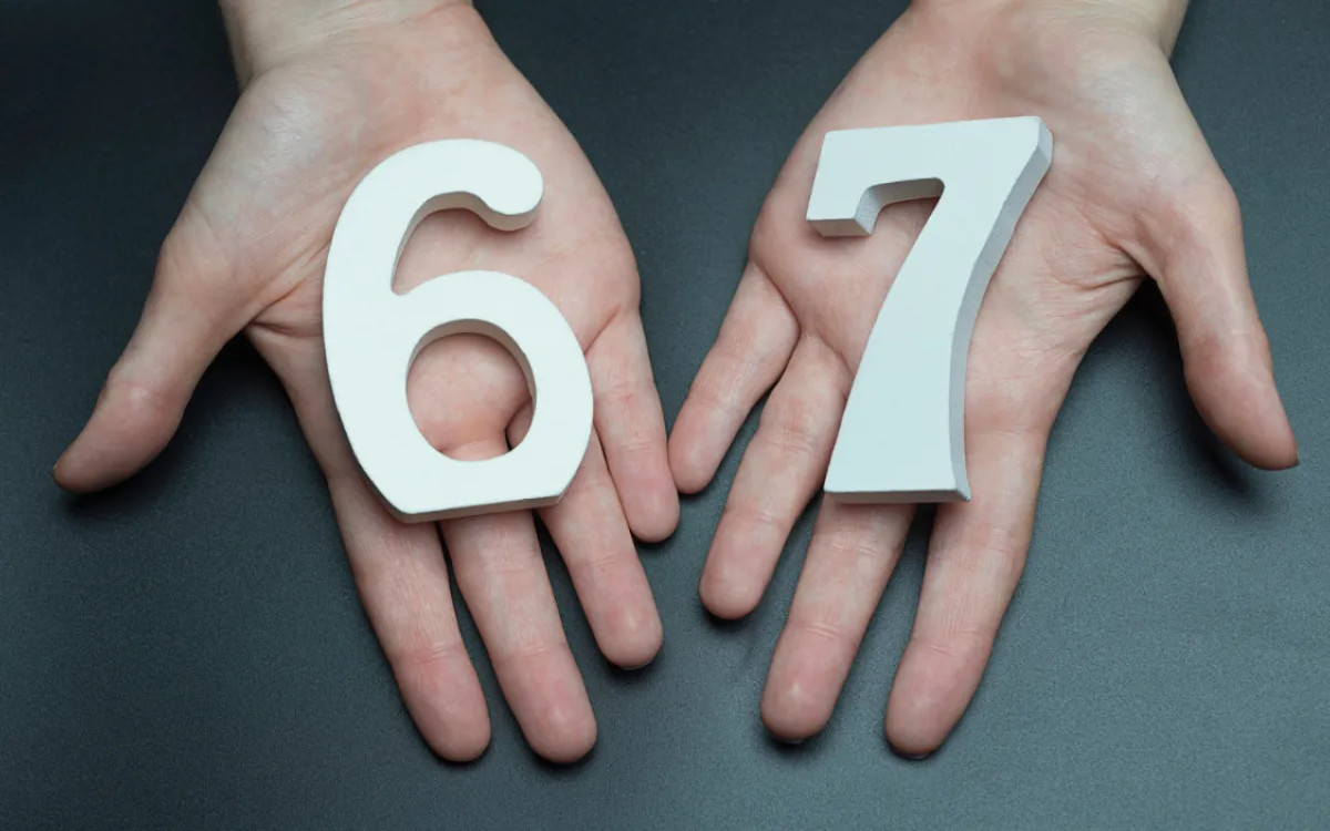 Beseda leta je številka 67