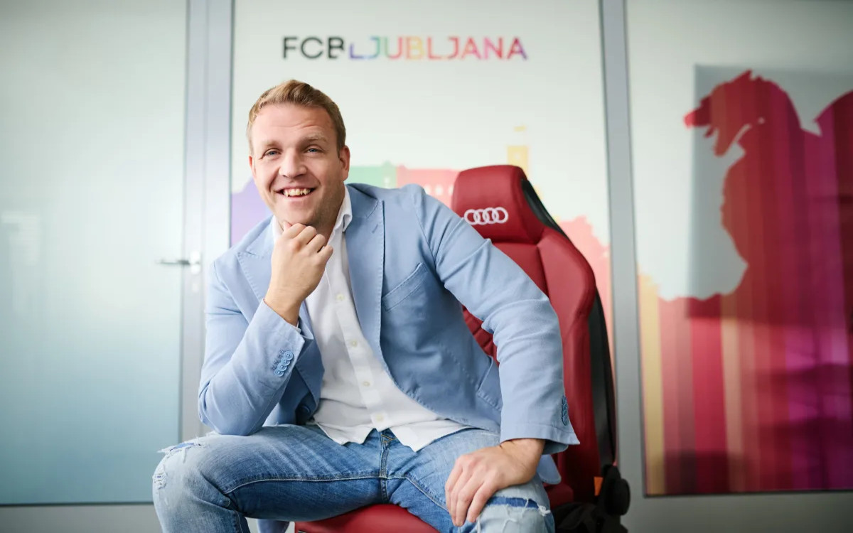 »Nisem človek za na LED zaslone, raje snujem in pripovedujem«