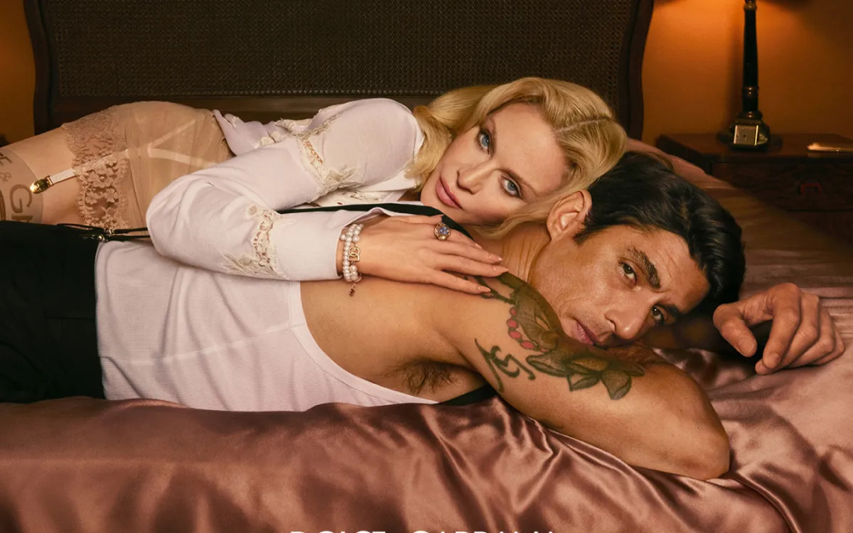 Madonna v provokativnem oglasu za Dolce & Gabbana