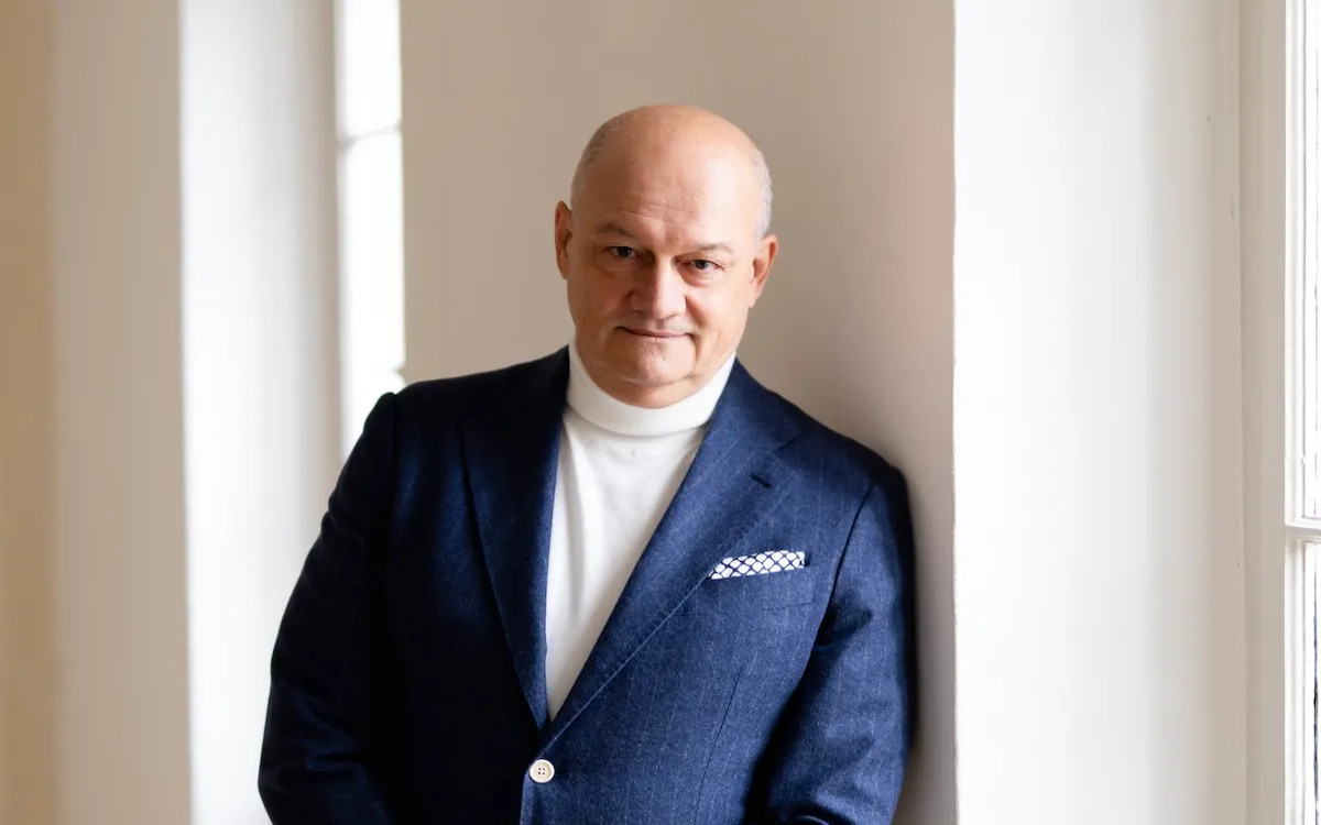 KoluMMna Marka Vičiča: Soba odmevov