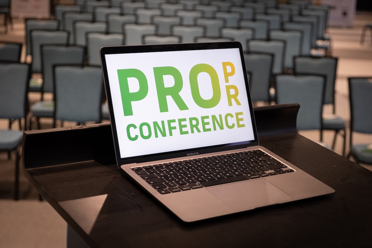 PRO PR