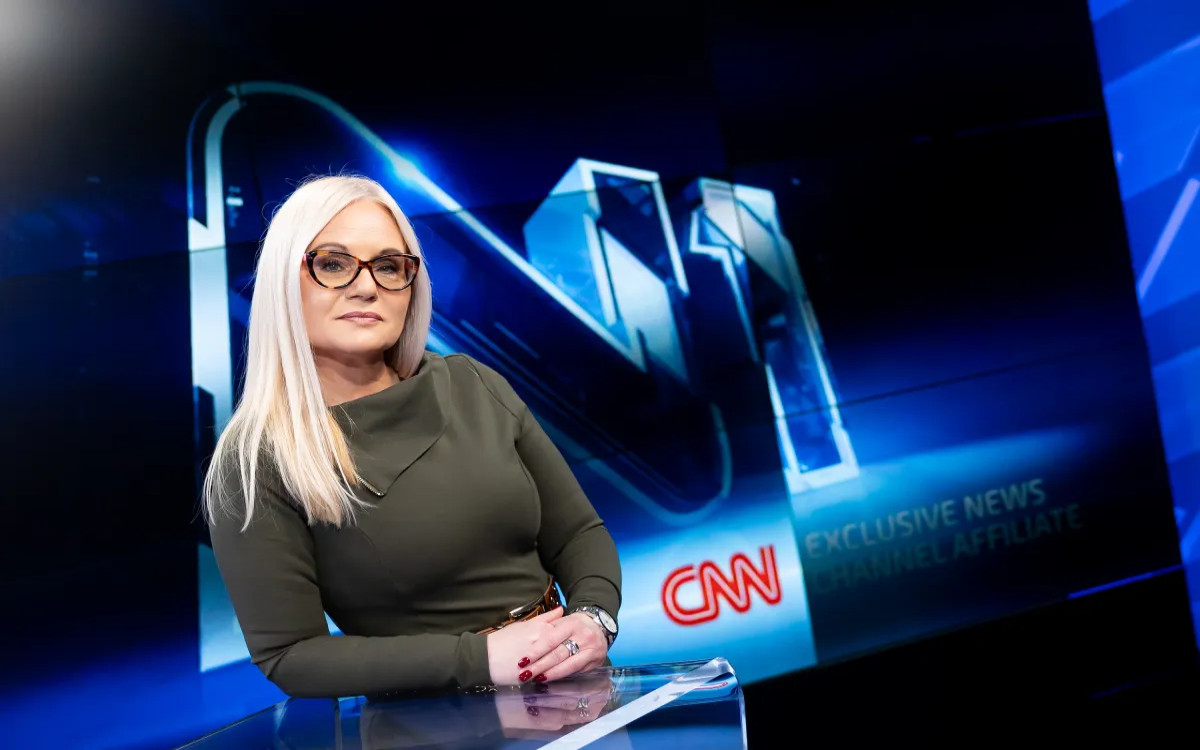 Kraljica je samo ena, in to je vsebina