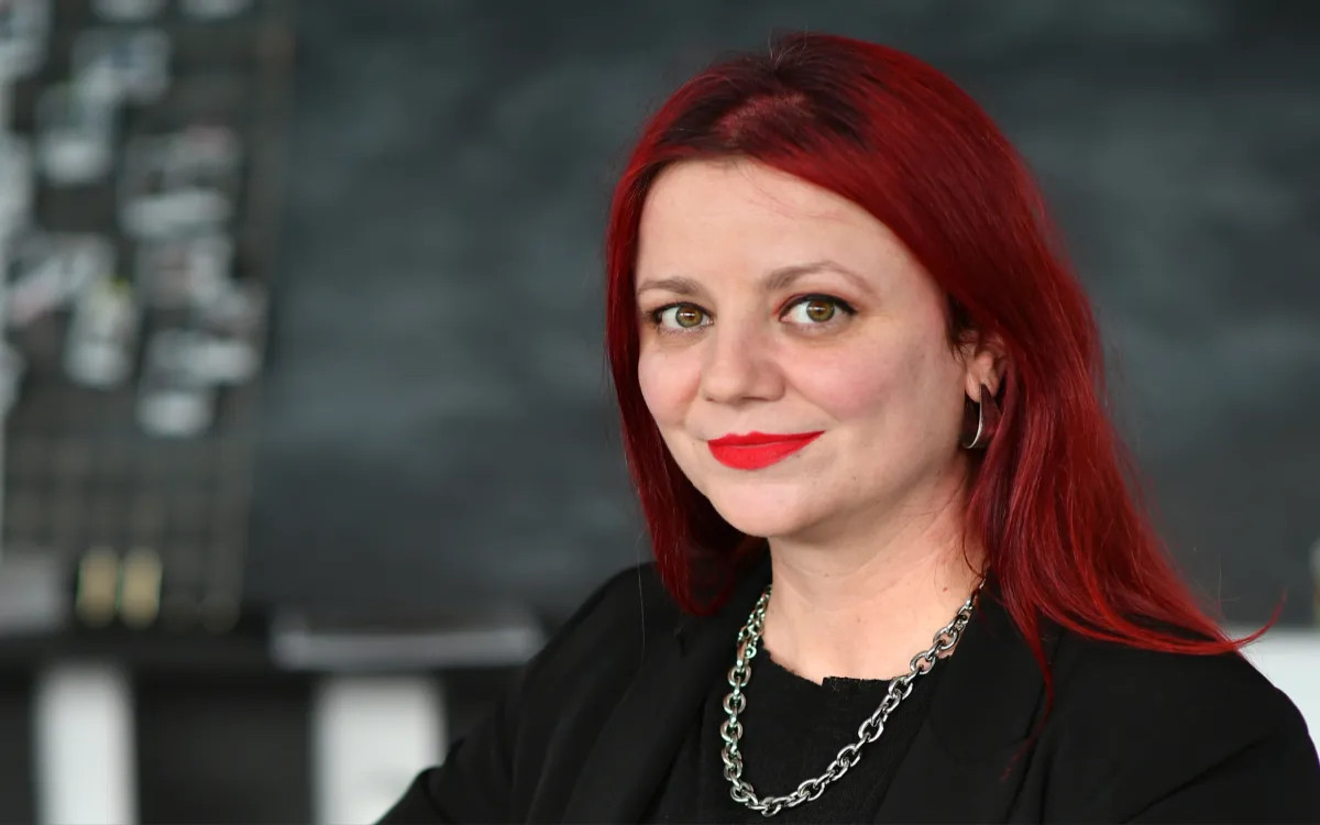 Pogovoriti se moramo o (samo)regulaciji političnega oglaševanja.