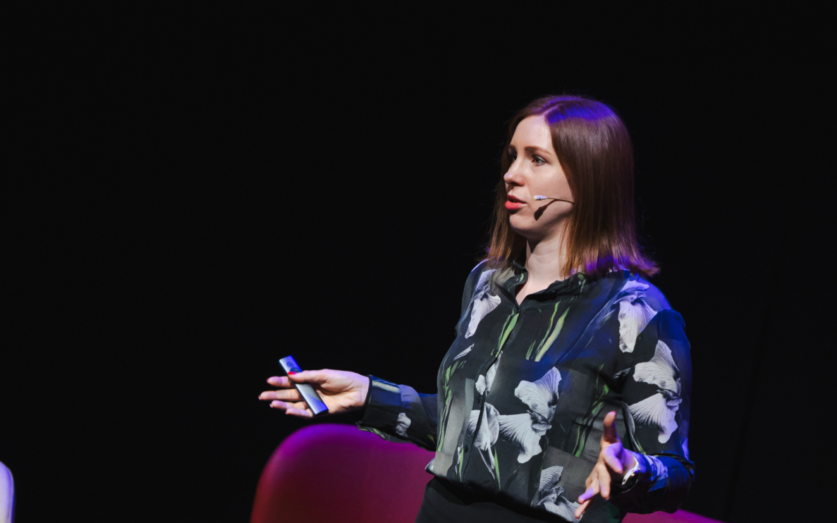 Pet premikov, ki spreminjajo družbena omrežja (in kaj lahko naredimo z njimi)