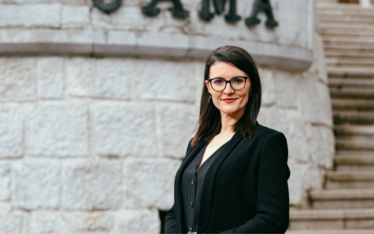 Sandra Ezgeta Jurišić je nova piarovka v podjetju Postojnska jama