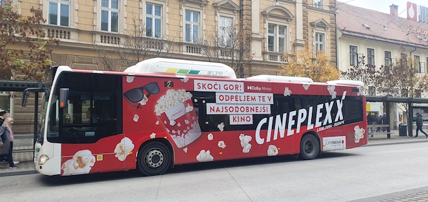 cineplexx bus